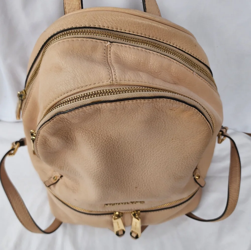 Michael Kors Rhea Zip Medium Size Backpack Soft Pink‎ Leather Blush